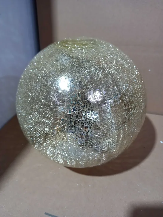 MR CHRISTMAS 8" GLASS CRACKLE SPHERE WITH ROTATING LIGHT