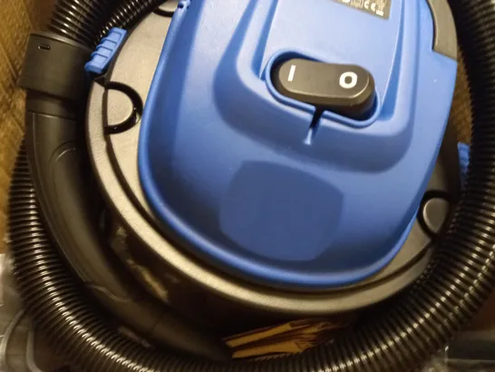 HYUNDAI DRY AND WET VACUUM CLEANER