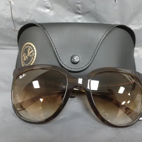 RAY-BAN CATS 1000 SUNGLASSES - LIGHT HAVANA