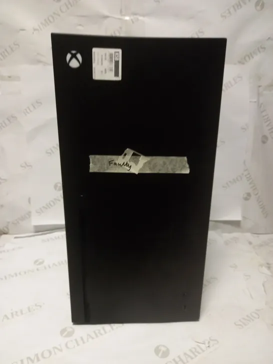 XBOX SERIES X REPLICA MINI FRIDGE