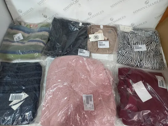 BOX OF APPROX 12 ASSORTED CLOTHING ITEMS TO INCLUDE HALSTON PANTS, MASAI DRESS, KIPLING CROSS BODY BAG, ETC. 