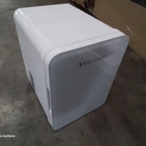 BOXED 12V MINI FRIDGE model LL-4AL