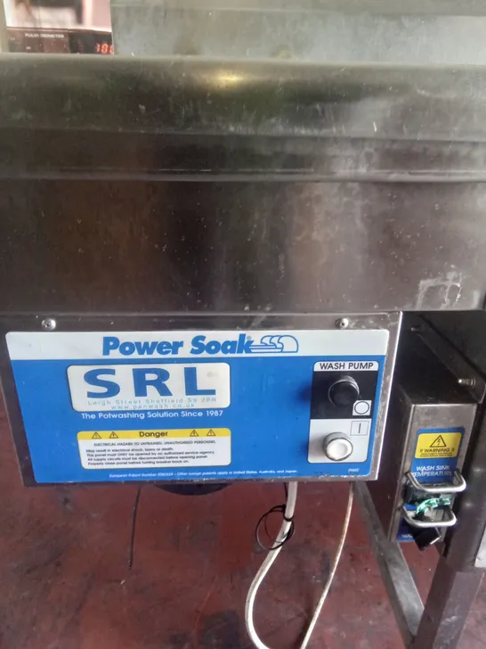 COMMERCIAL POWER SOAK WASH STATION 