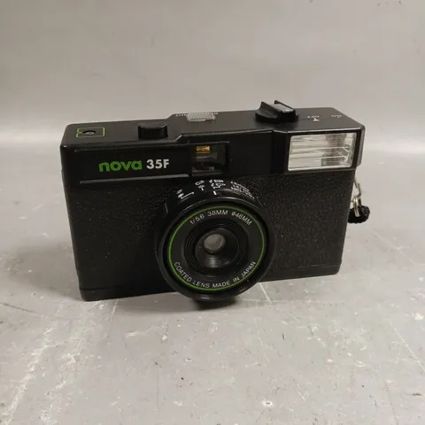 NOVA 35F RETRO CAMERA 