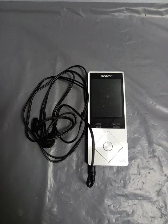 SONY WALKMAN DIGITAL MEDIA PLAYER SILVER NWZ-A15