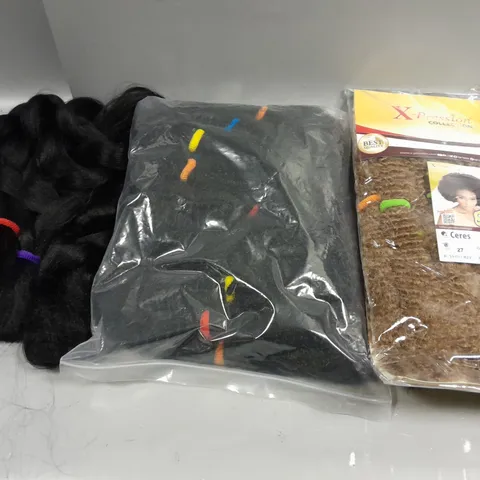 APPROXIMATELY 5 ASSORTED HAIR PIECES AND WIGS