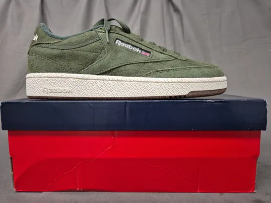 BOXED PAIR OF REEBOK CLUB C 85 SHOES IN GREEN UK SIZE 7.5