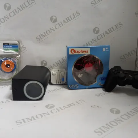 BOX OF APPROX 20 ASSORTED ITEMS TO INCLUDE - KIZPLAYS UFO DRONE - PS3 WIRED CONTROLLER - ALM SPOOL & LINE & COVER ECT 