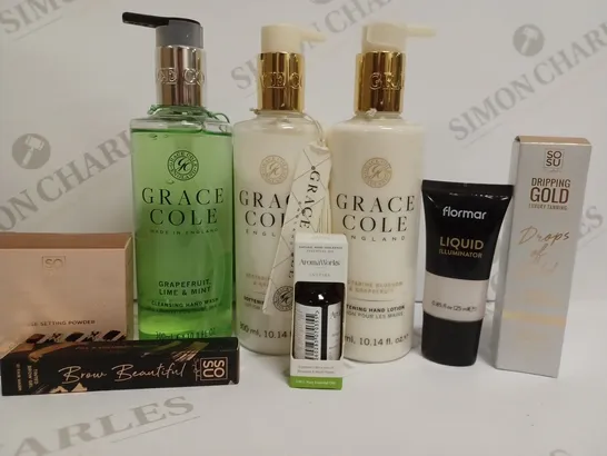 BOX OF APPROXIMATELY 20 ITEMS INCLUDING GRACE COLE HAND WASH, SOSU SELF TANNING DROPS, SOSU TINTED BROW GEL