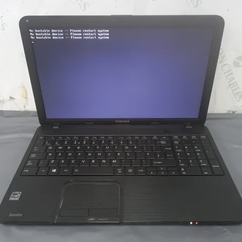 TOSHIBA SATELLITE C850-1MC	15 INCH PENTIUM B960 2.20GHZ