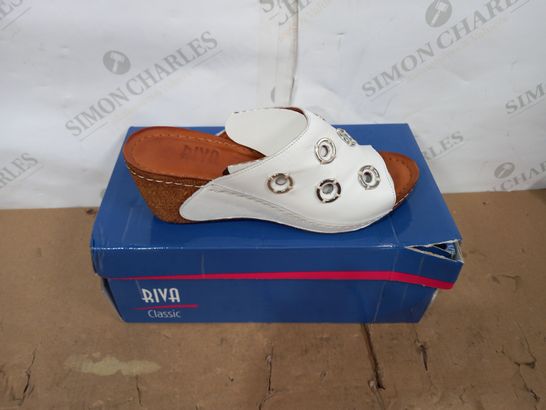 BOXED PAIR OF RIVA CLASSIC WEDGE SHOES SIZE 38