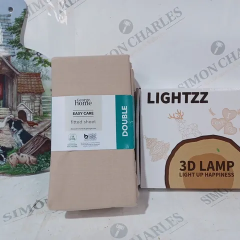 BOX OF APPROXIMATELY 15 ASSORTED HOUSEHOLD ITEMS TO INCLUDE 3D LAMP, DOUBLE FITTED SHEET, ETC