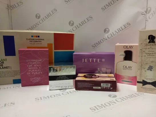 BOX OF APPROX 10 ASSORTED BEAUTY PRODUCTS TO INCLUDE JETTE EAU DE PARFUM SET, THE BODY SHOP VITAMIN E ESSENTIALS, OLAY MOISTURISING FLUID, ETC 