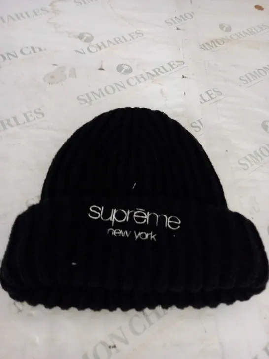 SUPREME BLACK HAT 