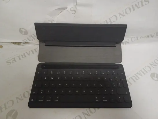 APPLE SMART KEYBOARD FOR 10.2 TABLET