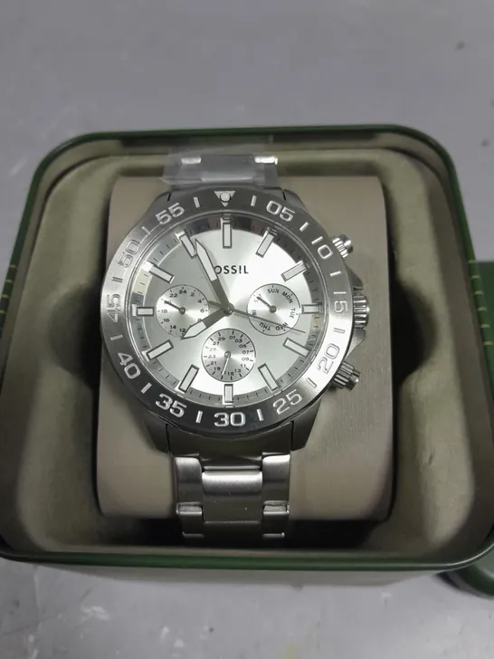 FOSSIL STAINLESS STEEL GENTS WATCH IN GIFT BOX