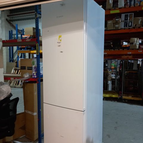 KITCHEN FRIDGE AND FREEZER ALL IN ONE WHITE