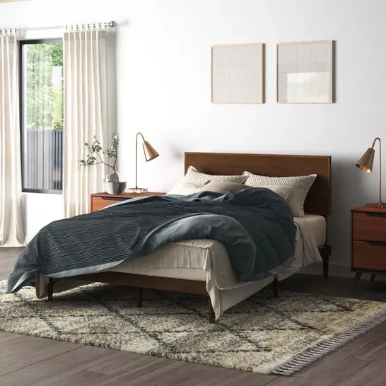 BOXED KIESEL SOLID WOOD KING BED FRAME WITH HEADBOARD (1 BOX)