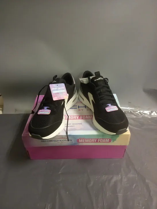 SKECH-AIR BY SKECHERS MEMORY FOAM TRAINERS BLACK SIZE 6.5