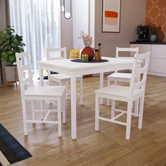 BOXED ORRSTOWN 4-PERSON PINE SOLID WOOD DINING SET - WHITE (1 BOX)