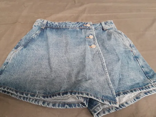 ZARA SKORT IN LIGHT DENIM XS