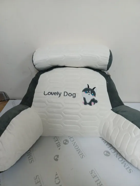 LOVELY DOG BACK SUPPORT PILLOW 