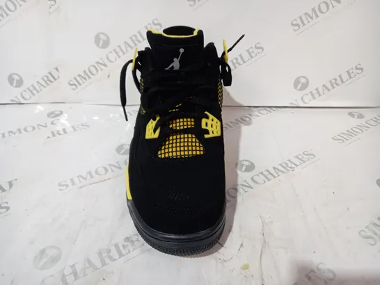 PAIR OF NIKE AIR JORDAN SHOES IN BLACK/YELLOW UK SIZE 10