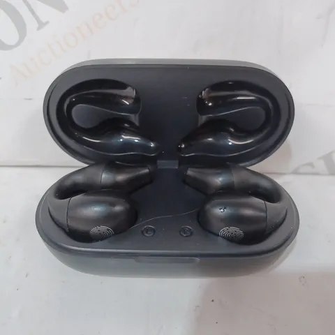 BOXED UNBRANDED S03 TRUE WIRELESS EARBUDS IN BLACK