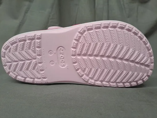 PAIR OF CROCS BAYABAND CLOGS IN PINK UK SIZE M5/W6