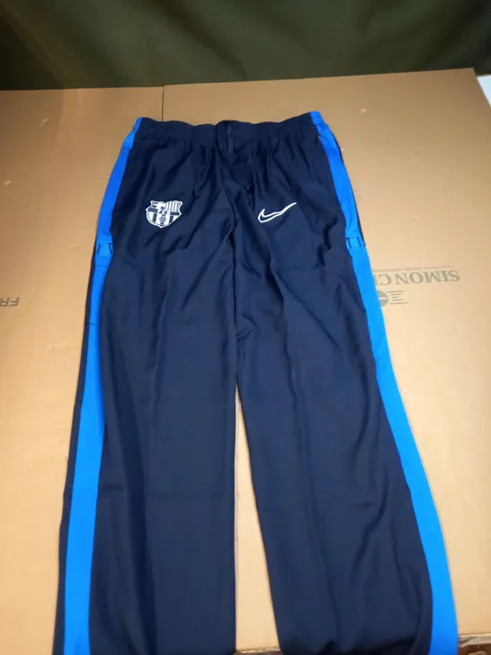 MENS BARCELONA FC TRAINING PANTS SIZE S