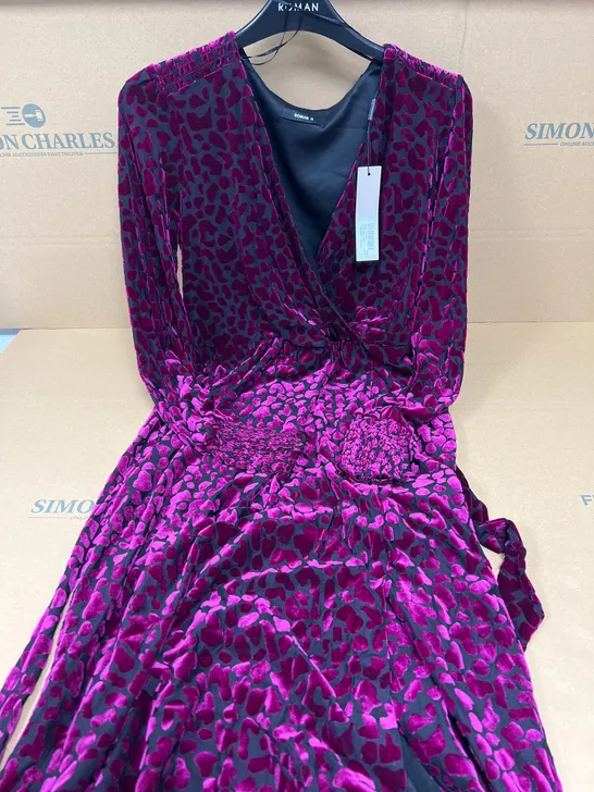 ROMAN VELVET WRAP DRESS IN MAGENTA SIZE 12