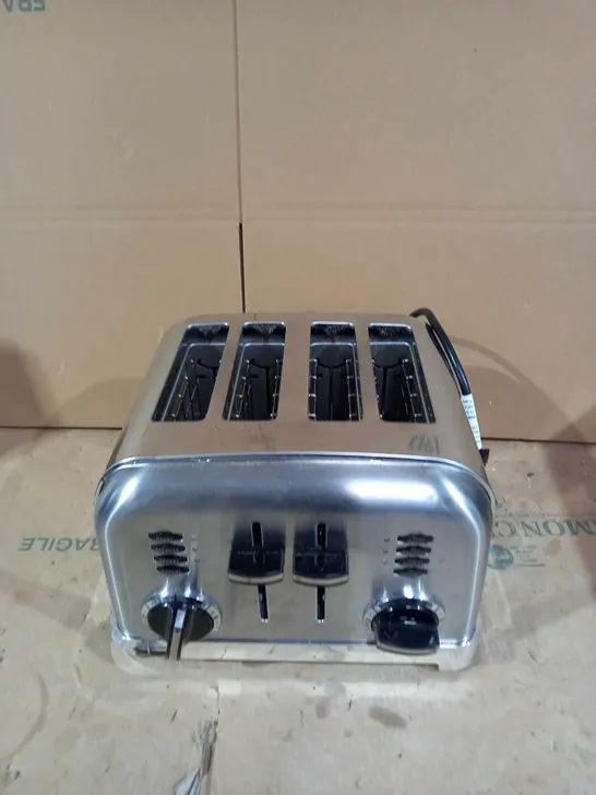 CUISINART SIGNATURE COLLECTION 4 SLOT TOASTER 