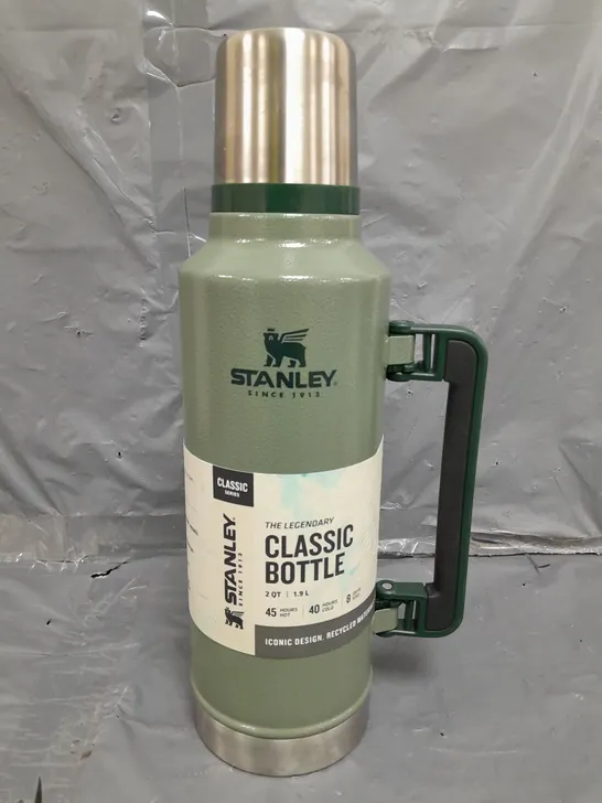 STANLEY CLASSIC BOTTLE -  2L  