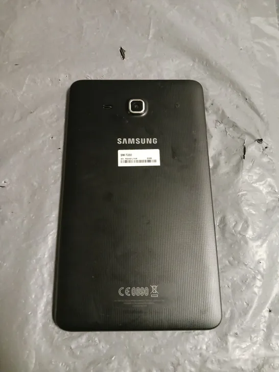 SAMSUNG GALAXY TAB SM-T820