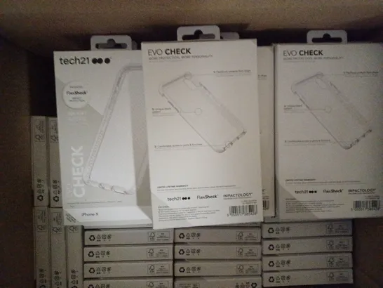 LOT OF APPROXIMATELY 60 BRAND NEW BOXED TECH 21 EVO CHECK CASE WITH FLEXSHOCK 10FT 3-LAYER DROP PROTECTION FOR IPHONE X T21-5856 CLEAR/WHITE 