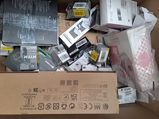 BOX OF APPROXIMATELY 20 ASSORTED ELECTRICAL ITEMS TO INCLUDE PEDICURE SYSTEM, XBOX WIRED CONTROLLER, WALL MOUNTS FOR SPEAKER, ETC - COLLECTION ONLY