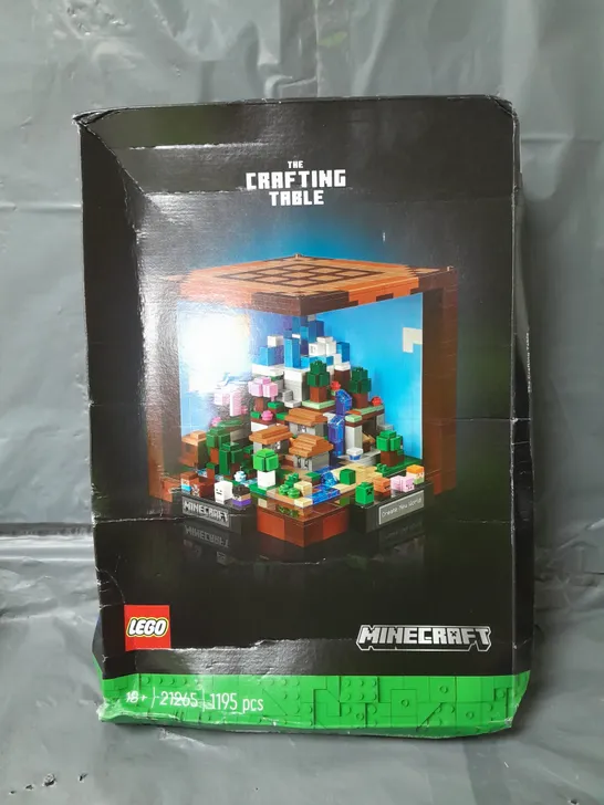 LEGO MINECRAFT THE CRAFTING TABLE FOR ADULTS 21265 RRP £79.99