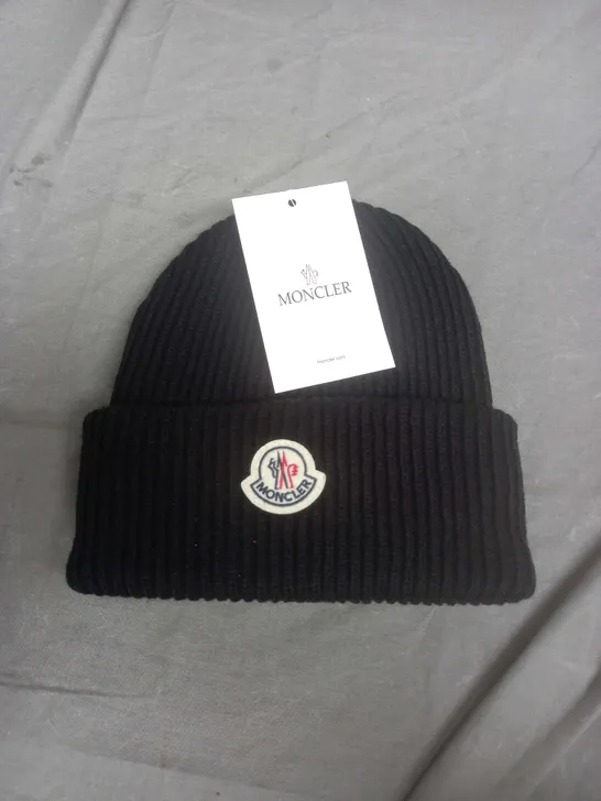 MONCLER BLACK BEANIE 