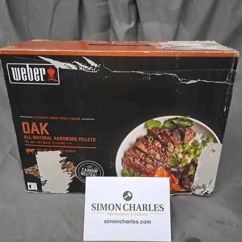 BOXED WEBER OAK ALL NATURAL HARDWOOD PELLETS 8KG