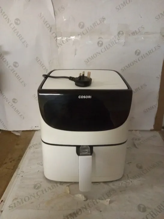 COSORI AIR FRYER 1700W MAX XXL 5.5L DIGITAL TOUCHSCREEN, WHITE