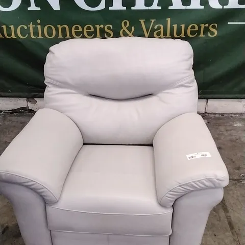 QUALITY BRITISH DESIGNED & MANUFACTURED G PLAN WASHINGTON 18 POWER RECLINER ARMCHAIR CAPRI CHALK LEATHER