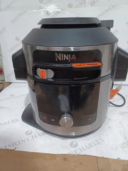 NINJA FOODI MAX SMARTLID 7.5L MULTI COOKER & AIR FRYER