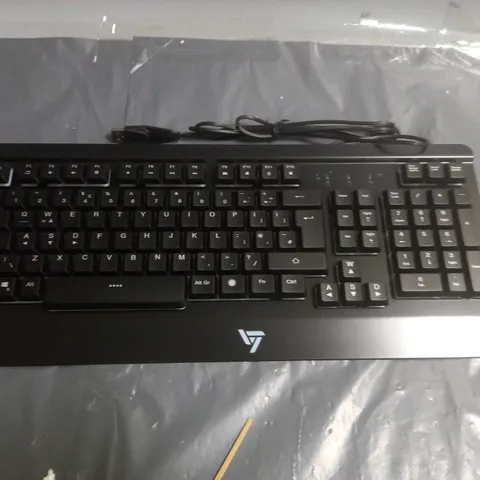 VICTSING WIRED GAMING KEYBOARD