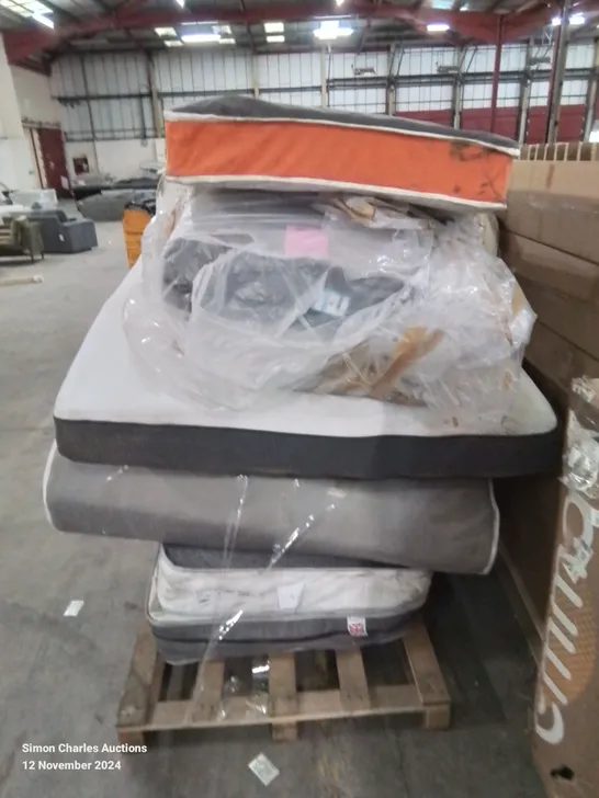 PALLET CONTAINING VARIOUS MATTRESSES IN DIFFERENT SIZES AND QUALITY