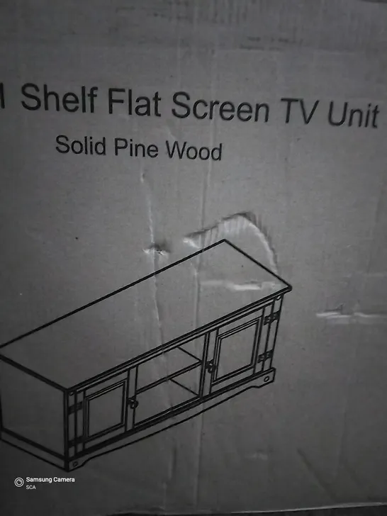 2 DOOR 1 SHELF FLAT SCREEN TV UNIT IN SOLID PINE