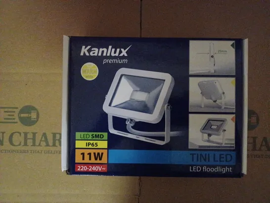 BRAND NEW KANLUX TINI LED FLOODLIGHT 11W-WW-W WHITE