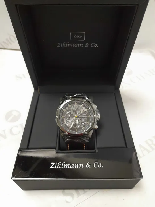 ZIHLMANN & CO GREY TRIPLE DIAL BLACK LEATHER STRAP WATCH