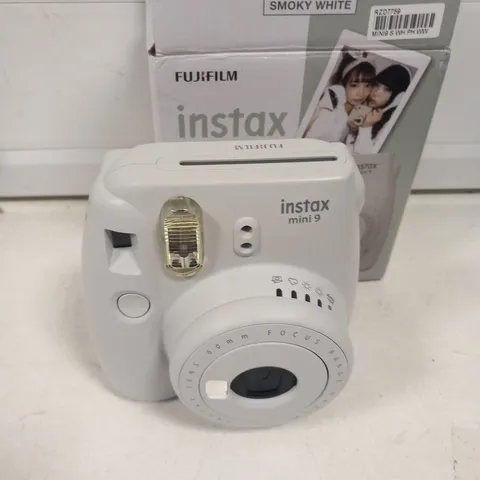 BOXED FUJI FILM INSTAX MINI 9 INSTANT CAMERA