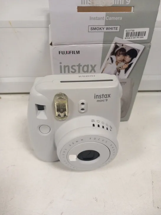 BOXED FUJI FILM INSTAX MINI 9 INSTANT CAMERA