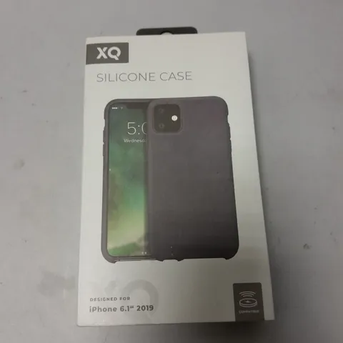 APPROXIMATELY 40 BRAND NEW BOXED XQ SILICONE CASE FOR IPHONE 6.1" 2019               